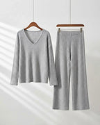 Lorenza™ | Ribbed V-neck two-piece lounge set