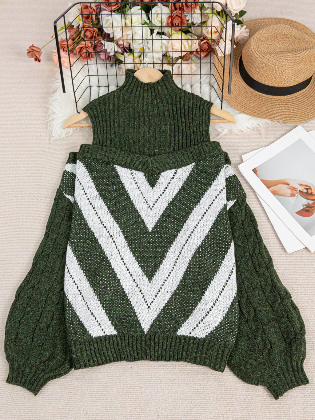 Noa™ | Elegant Off-Shoulder Sweater