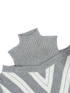 Noa™ | Elegant Off-Shoulder Sweater