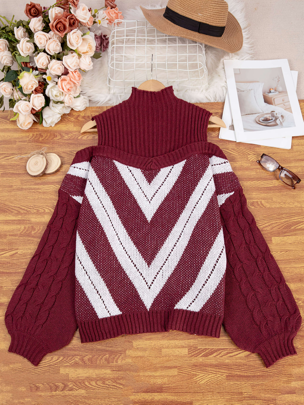 Noa™ | Elegant Off-Shoulder Sweater